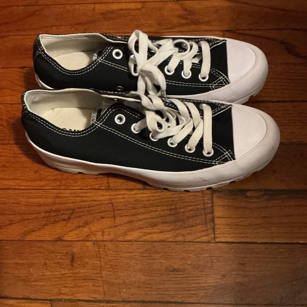 Women’s Platform Converse